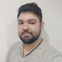 Adrian Paredes Carreño