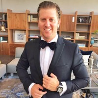 Anthony Bayer