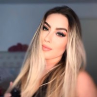 Julia Máximo