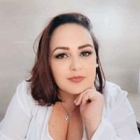 Carolina Ledur Domingues