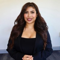 Magally Zamora