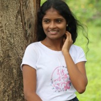 Devika (Julia)