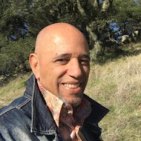 Dr. Robert Thomas