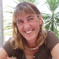 Julie Nelder