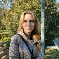 Elina Serzhantova