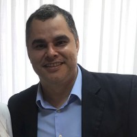 Danilo Aquino ∴