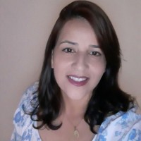 Denise Santos