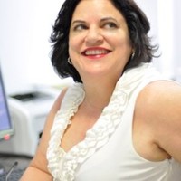 Maria Afra C Santos