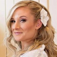 Stefani Tennyson (Burns)