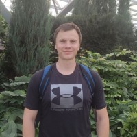 Олег Макаров