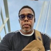 Shawn K Robertson