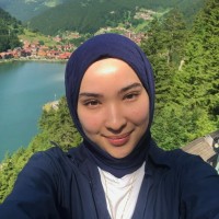 Feyza Özbek