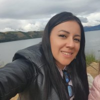Diana Escucha Rojas