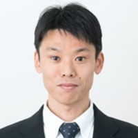 上野利木彦