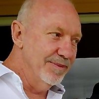Neil Davis