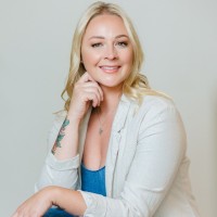 Erin Ullom, Real Estate Agent