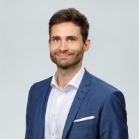 Julian Stark MRICS HypZert F