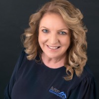 Julie Sutton
