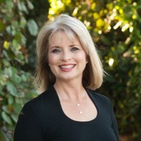 Peggie Hollinger