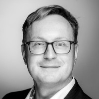 Dr. Marco Schikorra