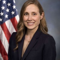 Nicolette Llewellyn