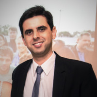 André Simon De Oliveira