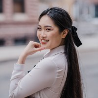 Sarah Xiong