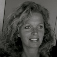 Sandra Den Hartog