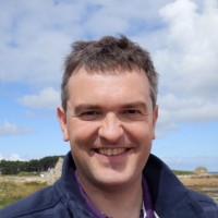 Jonathan Riley