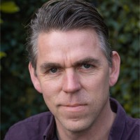 Peter Vogel