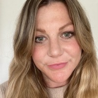 Hayley Campbell
