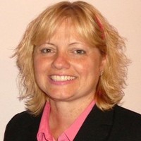 Stephanie Bates