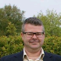 Esben Steen Lindstrøm