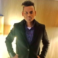 RAVI N
