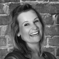 Deirdre Van Der Valk