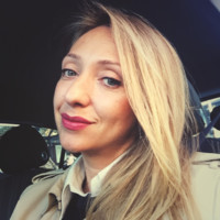 Elena Nikolova