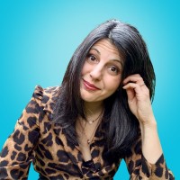 Ellie Shoja, The Traveling Book Coach