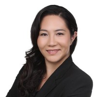Claudia Miyagusuku, Cfa