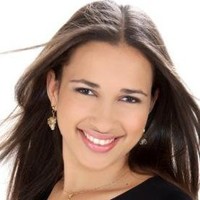 Flávia Lopes