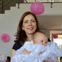 Dora Castellanos