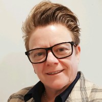Lesley Townsley