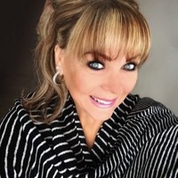 Deborah MacEwen