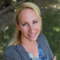 Julie Hall