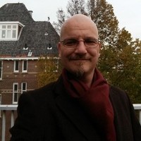Leon van Schaik