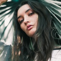 Junie Coupé