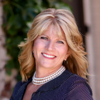 Stacey Hinds