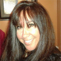 Suzi Jackson