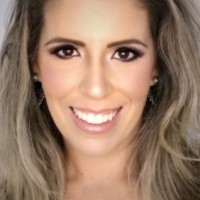 Tatiana Ferrari Trindade Teixeira