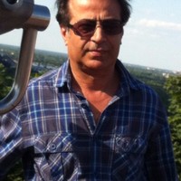 Y Gillani
