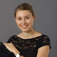 Victoria Roland Bang